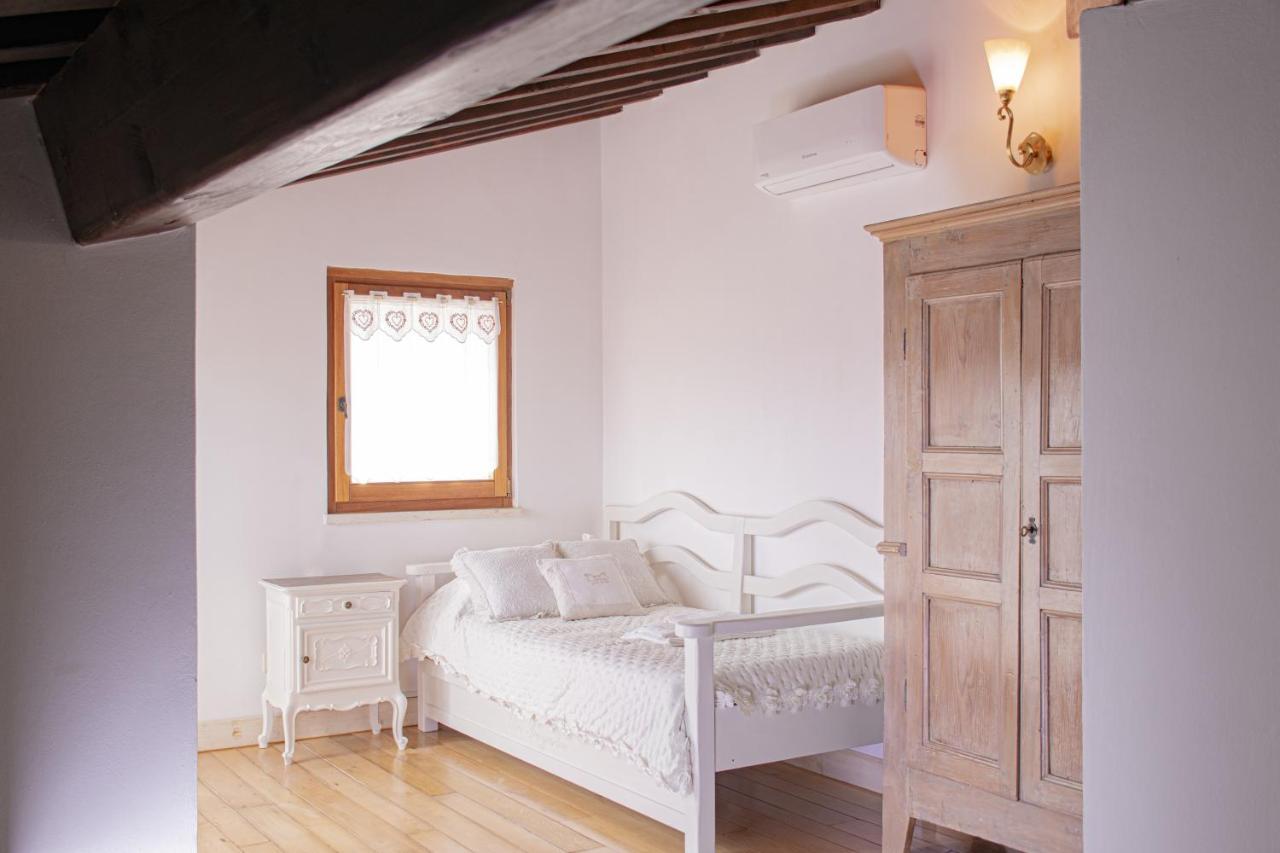 Casa Myconis 68Mq A Due Passi Dal Mare Di San Vincenzo Apartment Luaran gambar