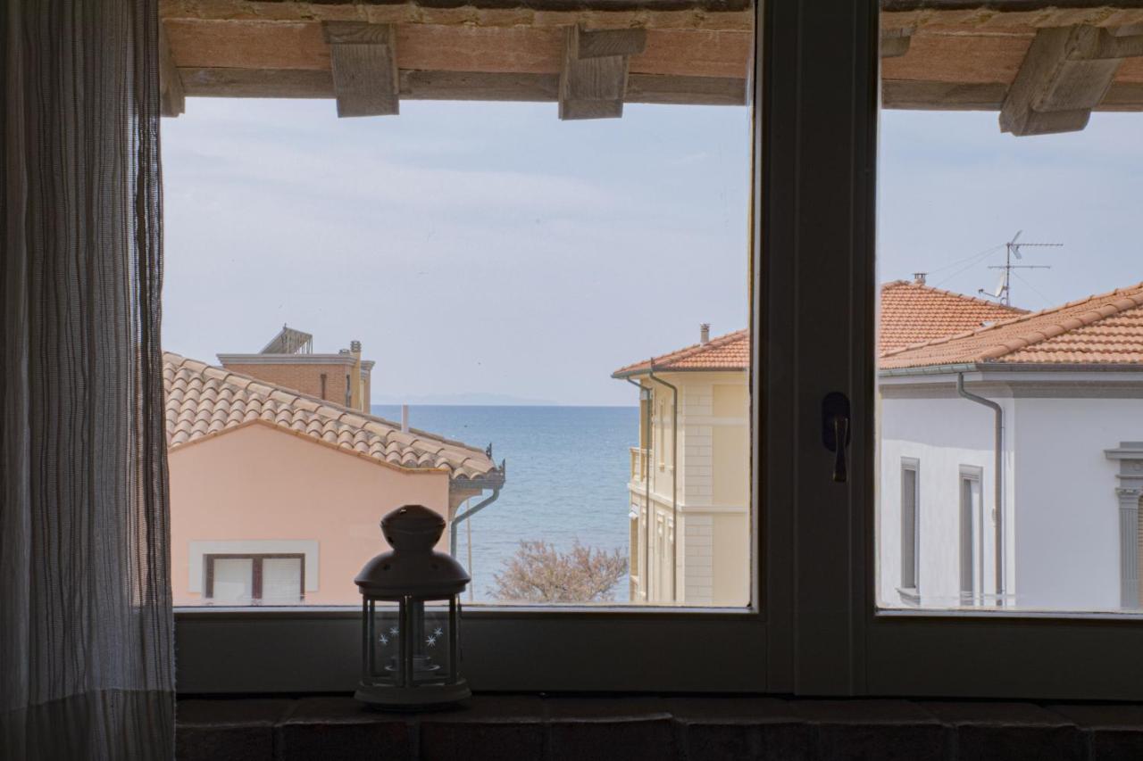 Casa Myconis 68Mq A Due Passi Dal Mare Di San Vincenzo Apartment Luaran gambar